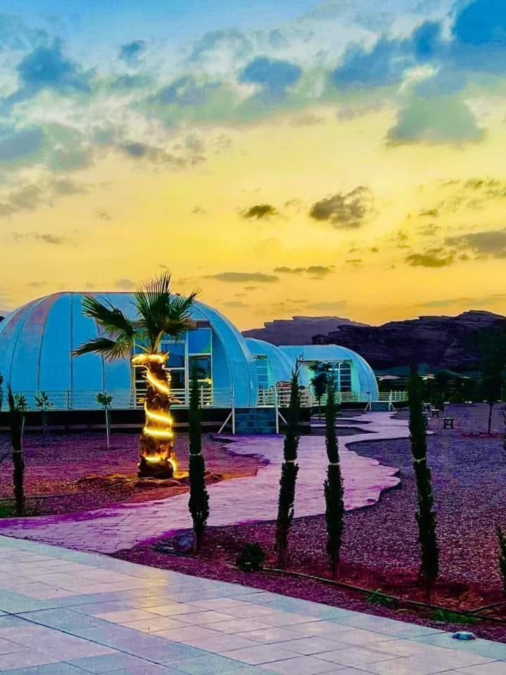Rum Oasis Luxury Camp Wadi Rum Zewnętrze zdjęcie