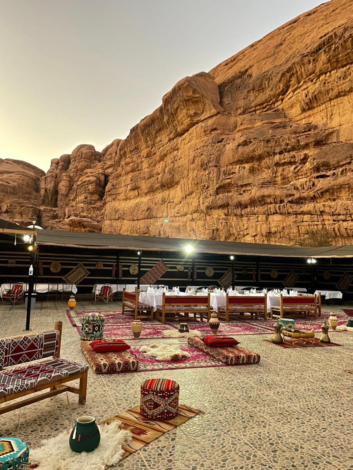 Rum Oasis Luxury Camp Wadi Rum Zewnętrze zdjęcie