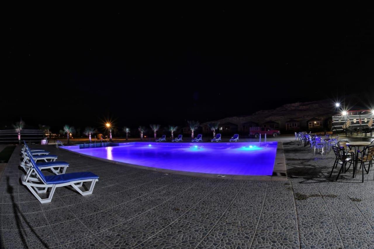 Rum Oasis Luxury Camp Wadi Rum Zewnętrze zdjęcie