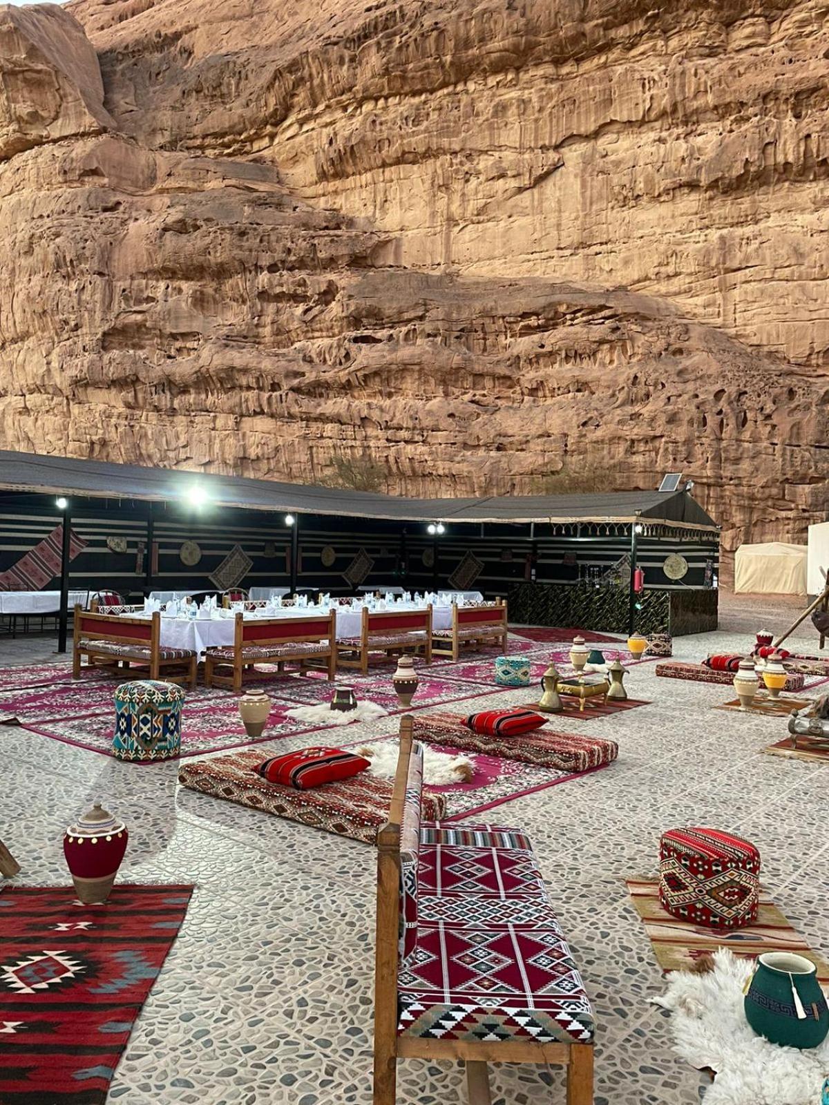Rum Oasis Luxury Camp Wadi Rum Zewnętrze zdjęcie