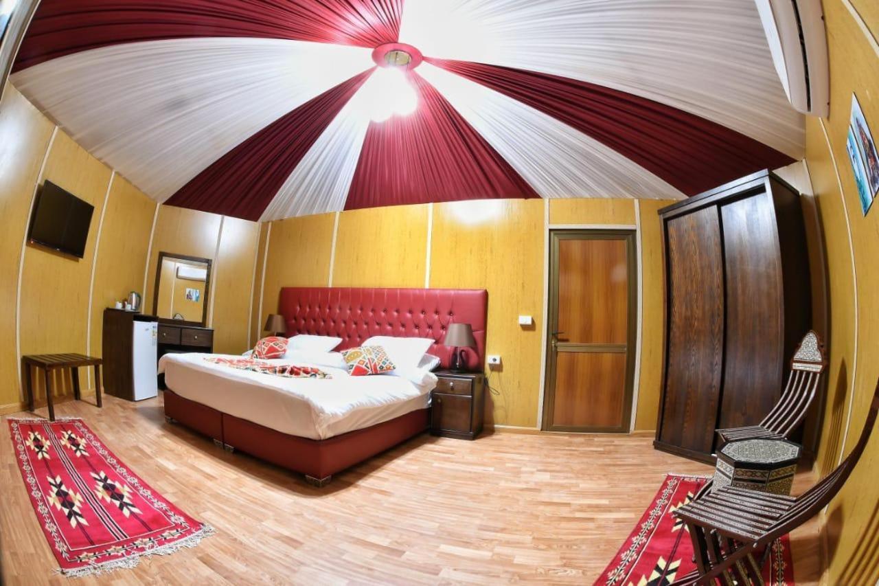 Rum Oasis Luxury Camp Wadi Rum Zewnętrze zdjęcie
