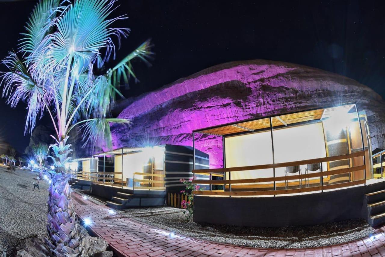 Rum Oasis Luxury Camp Wadi Rum Zewnętrze zdjęcie